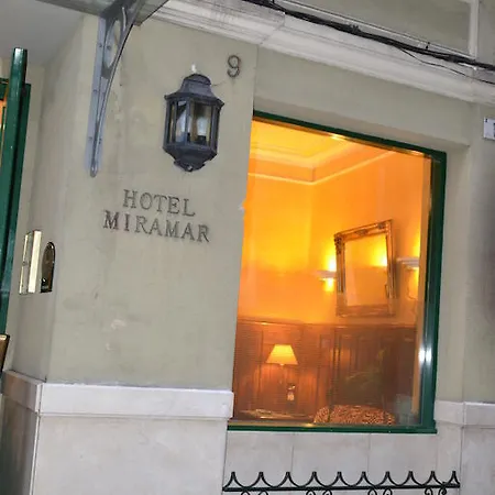 אכסניה Miramar *